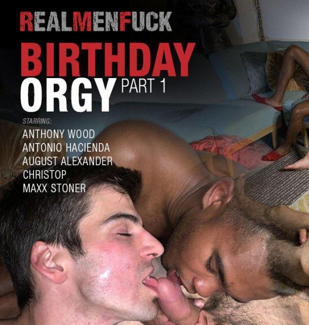 ANTONIO’S HOLE STARS IN BIRTHDAY ORGY PT.1 | Daily Dudes @ Dude Dump