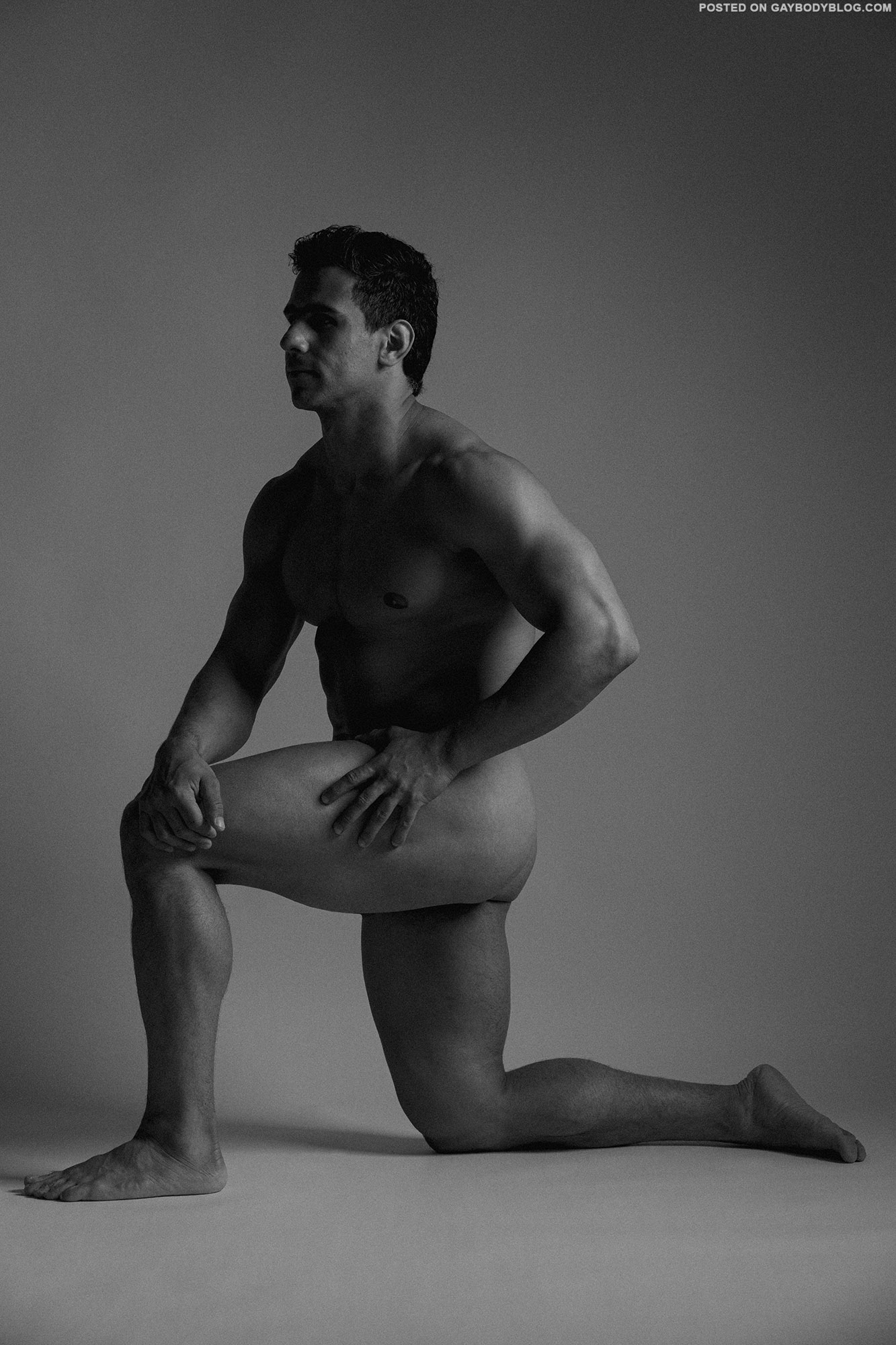 Big Man Roberto Carrasquero Naked | Daily Dudes @ Dude Dump