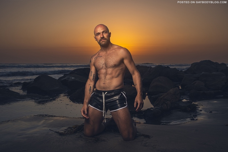 Coach Kevin Martin Gets Naked For Xing | Daily Dudes @ Dude Dump