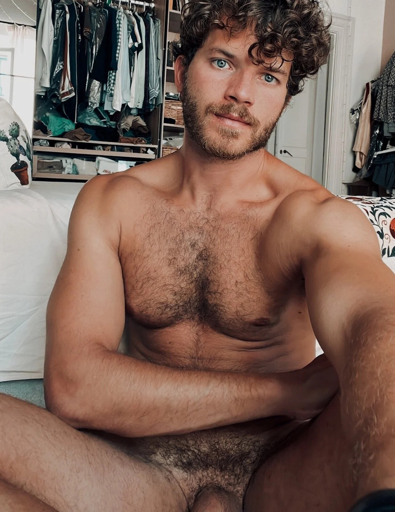 Emanuele Mariotti Nude Because We Needed More | Daily Dudes @ Dude Dump