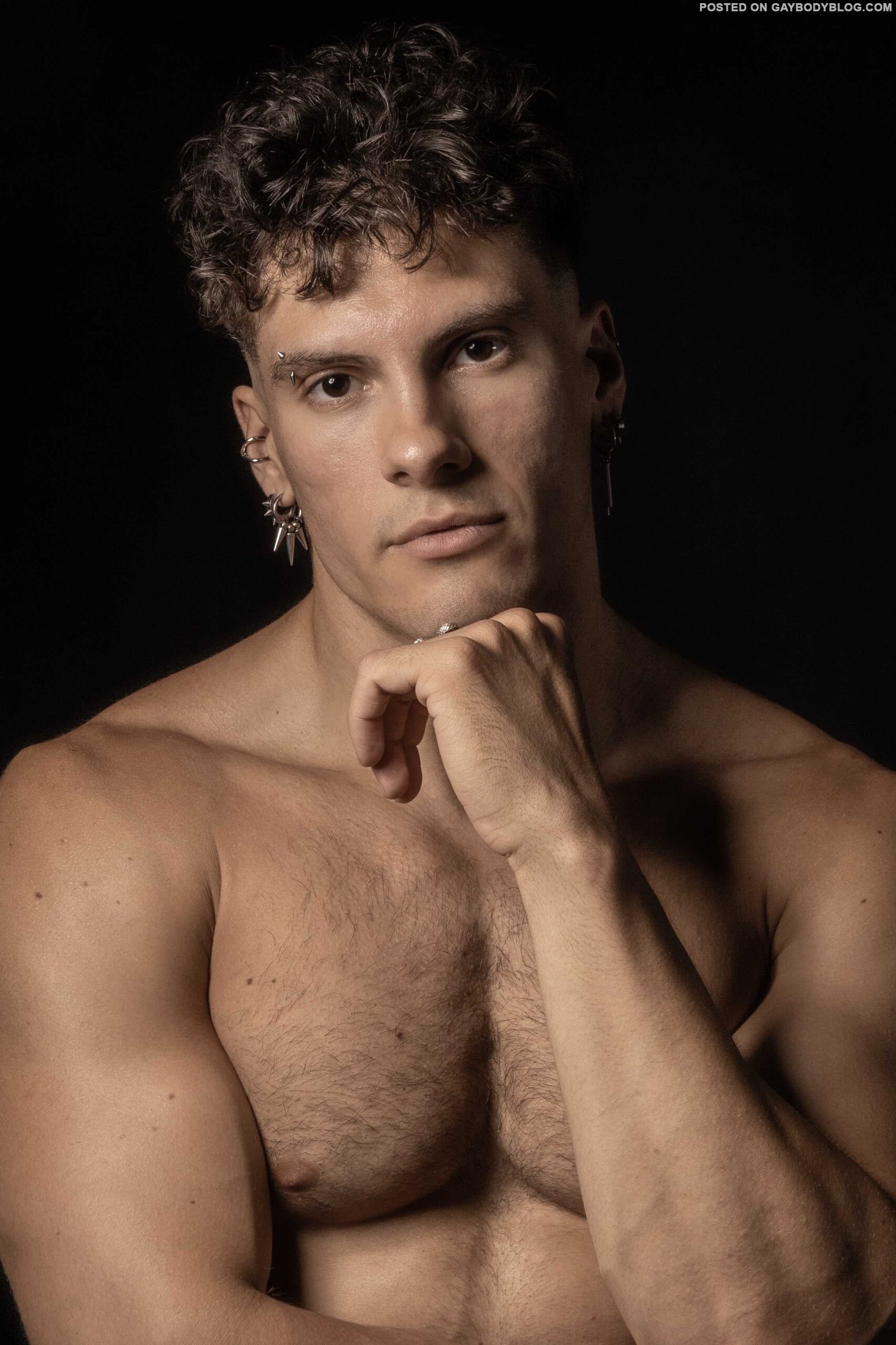Handsome And Hung Hunk Zack Can Come Back | Daily Dudes @ Dude Dump