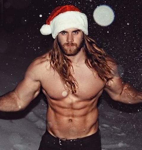 Happy Holidays! Enjoy some shots of ridiculously g | Daily Dudes @ Dude Dump