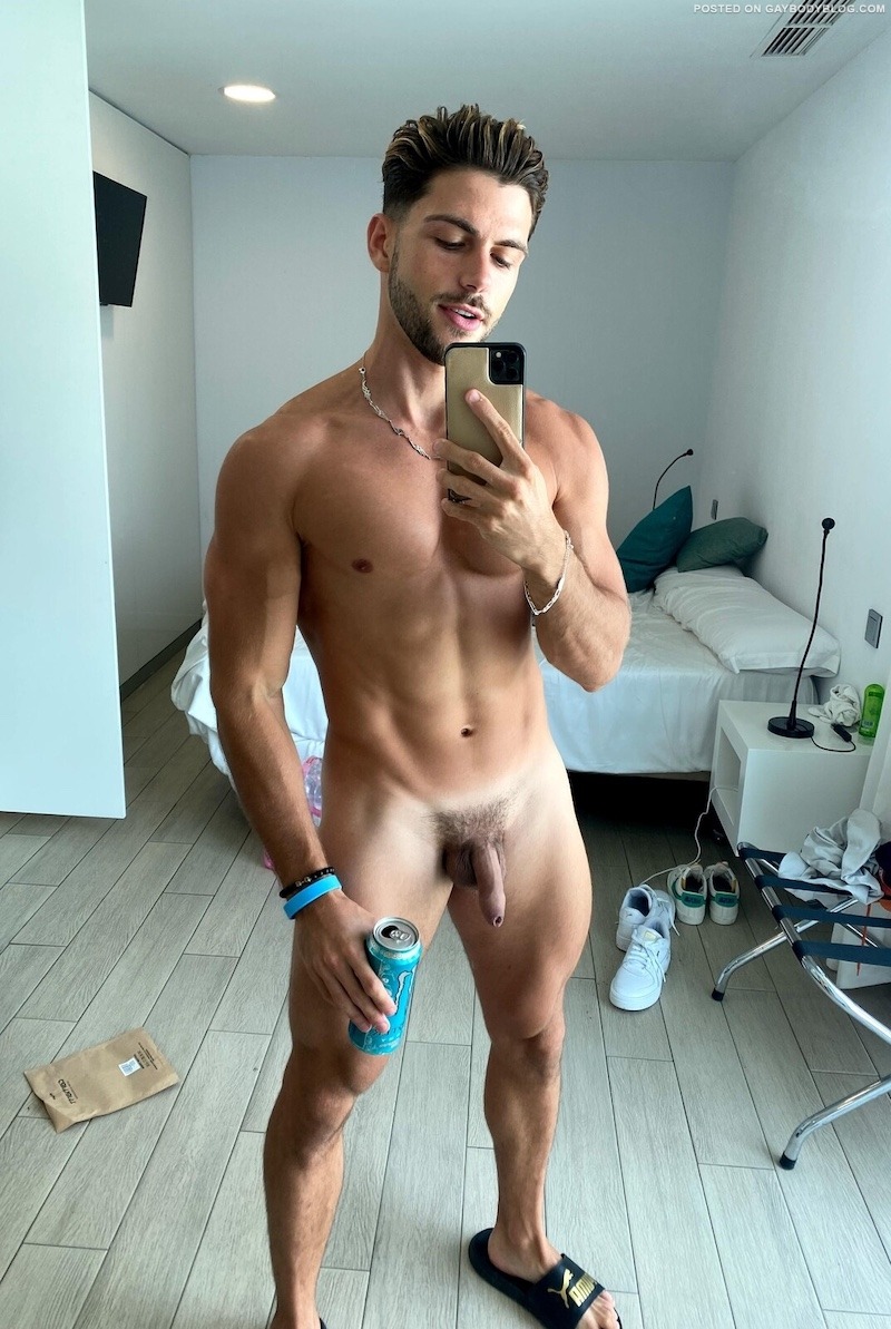 Hot Naked Guys Who Caught My Eye This Past Weekend | Daily Dudes @ Dude Dump