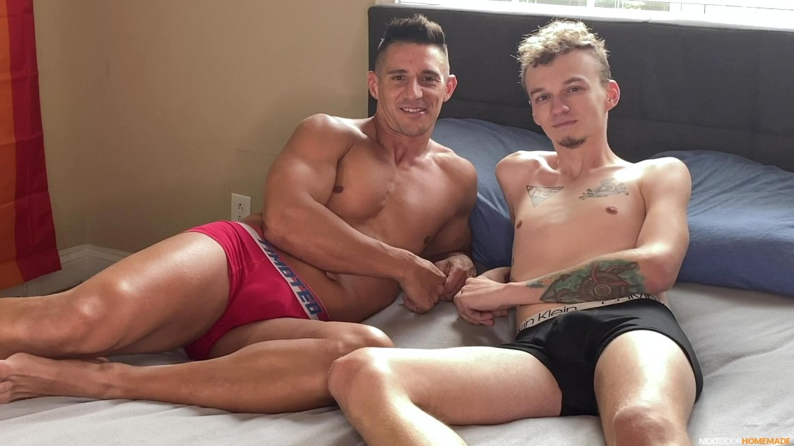 JAX INTRODUCES TYLER’s BUTT TO HE’S STIFF COCK! | Daily Dudes @ Dude Dump
