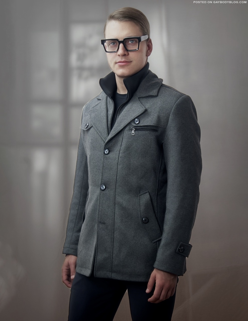 Jon Actually Modeling Clothes in a Fashion Debut | Daily Dudes @ Dude Dump
