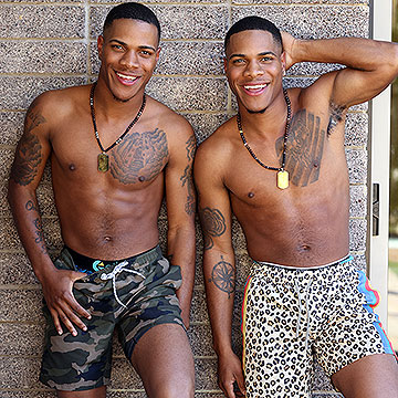 King Twins Bust Together | Daily Dudes @ Dude Dump