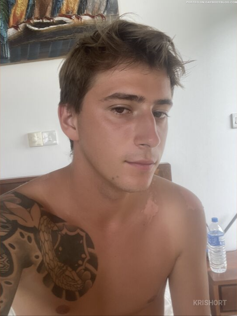 Live Twink Cam Boy Kris Holt | Daily Dudes @ Dude Dump