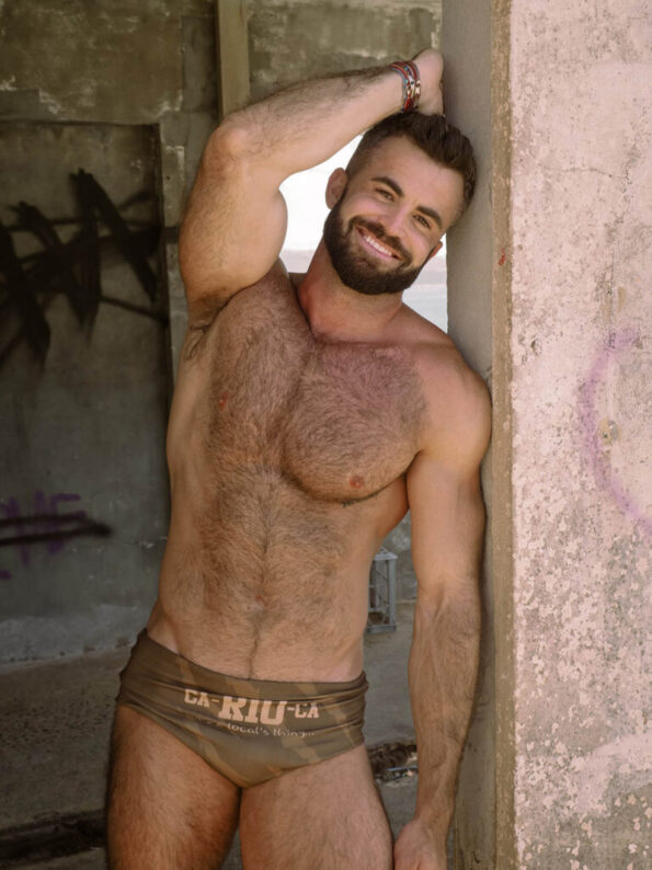 Lust After Hairy Muscle Dude Fran Tomas With Me | Daily Dudes @ Dude Dump