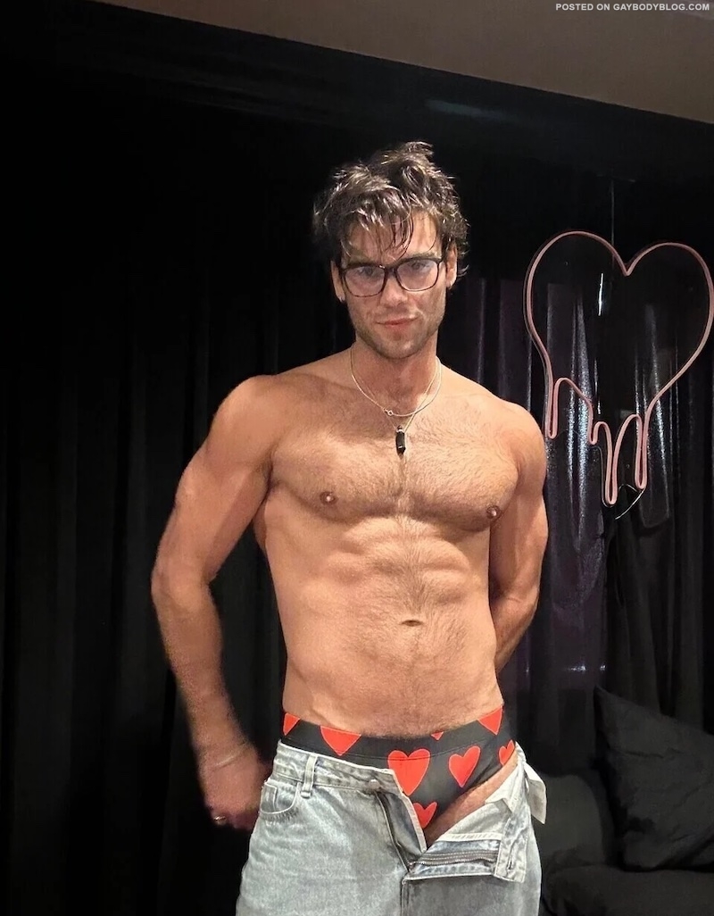 Most Gorgeous Guy Hunter McVey Is Back Again | Daily Dudes @ Dude Dump