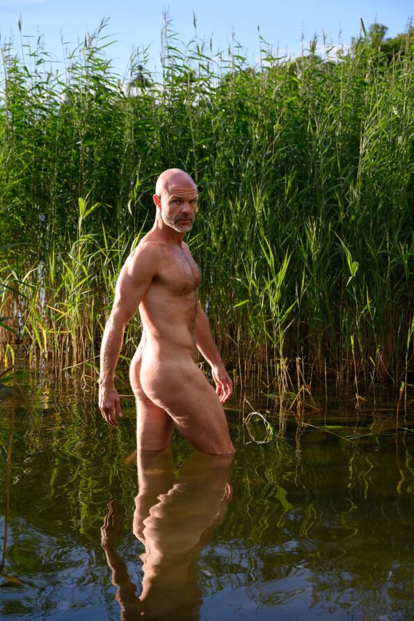 Nude Daddy Anders Frisk In The Wilderness | Daily Dudes @ Dude Dump