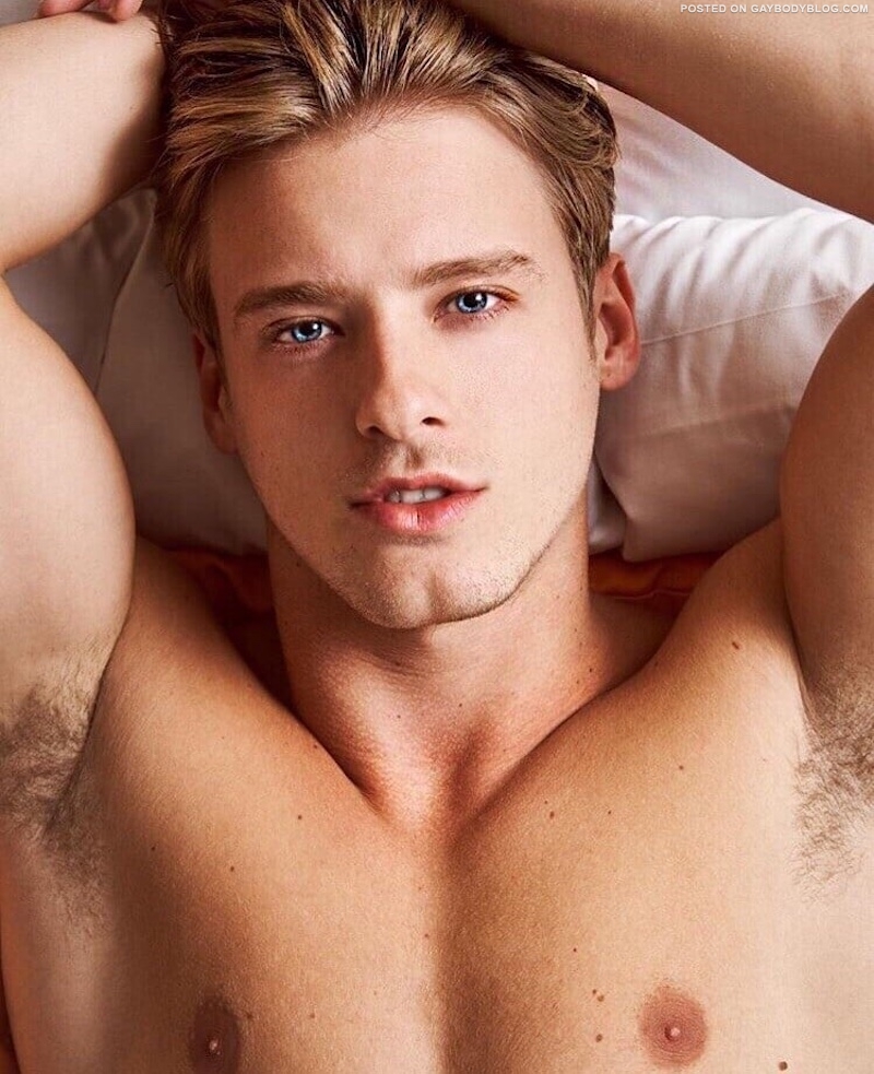 Renan Corbani Naked After 8 Years! | Daily Dudes @ Dude Dump