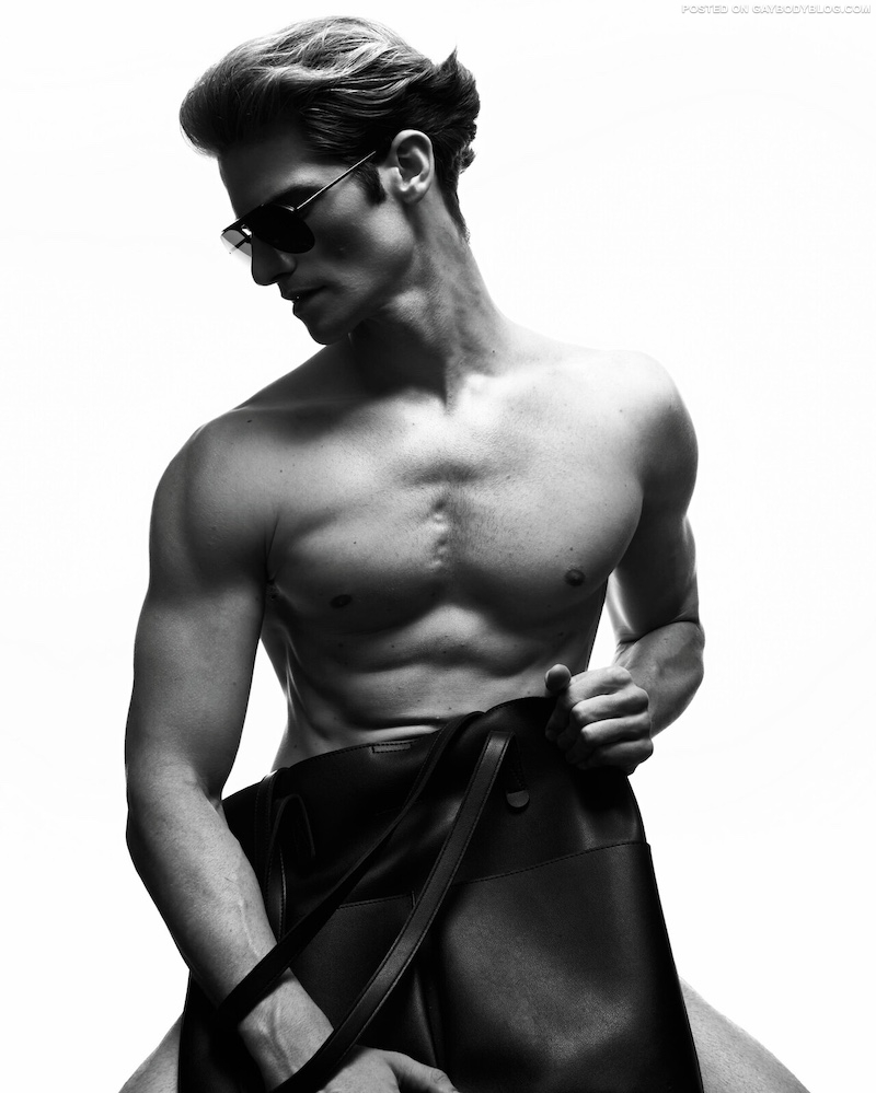 Ripped Male Model Tommaso Pajola – Male Models | Daily Dudes @ Dude Dump