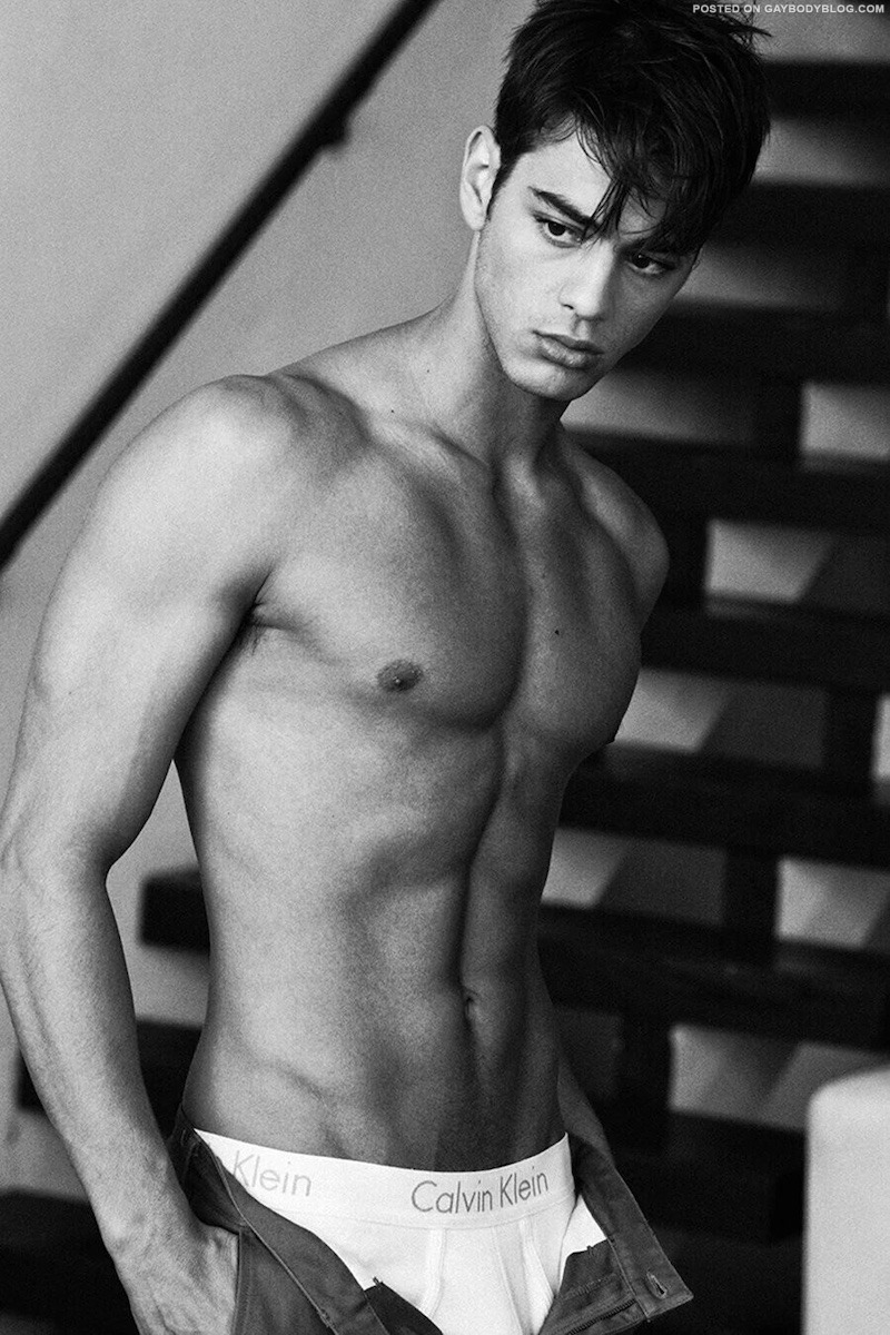 Scott Gardner Nude Again? Yes Please! – Nude Men | Daily Dudes @ Dude Dump