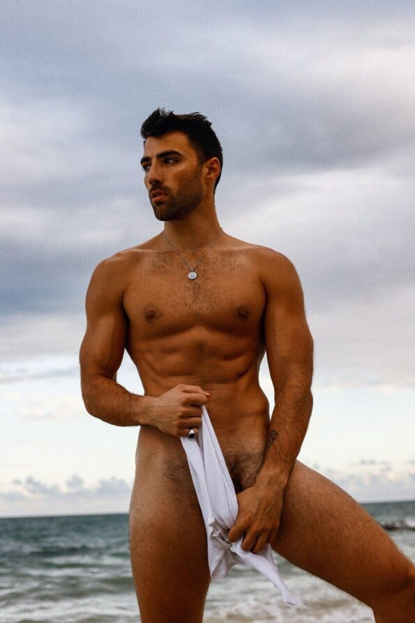 Sexy Jock Tease Marcus Balliette Shows His Bulge | Daily Dudes @ Dude Dump