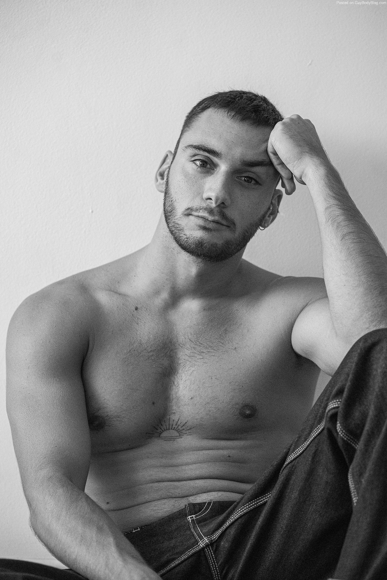 Sexy Spanish Model Dylan Rubio Can Come Back | Daily Dudes @ Dude Dump