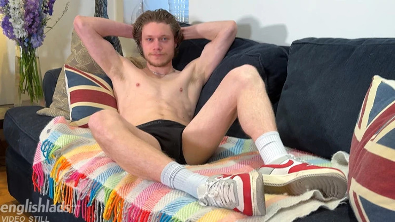 Straight Boy Wank Video – Hector Turner Spurts Cum | Daily Dudes @ Dude Dump