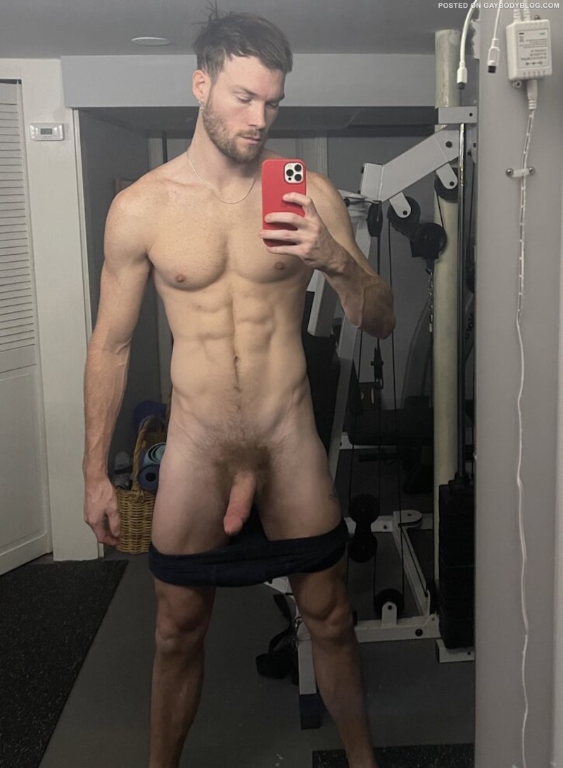 Super Hot Deadlyboy Naked And Having Fun | Daily Dudes @ Dude Dump