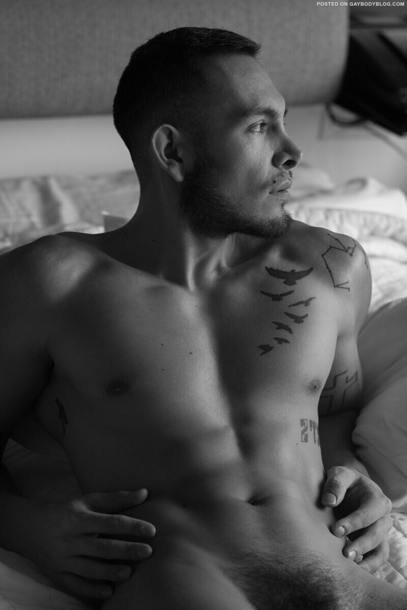 Super Sexy Smooth Jock Model Julio Salinas | Daily Dudes @ Dude Dump