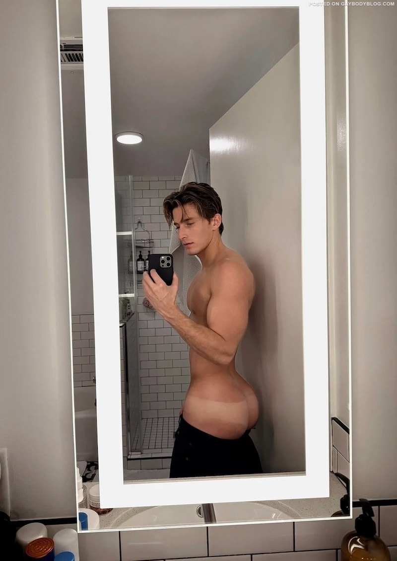 The Big Jock Butt Of Handsome Graham Cole | Daily Dudes @ Dude Dump