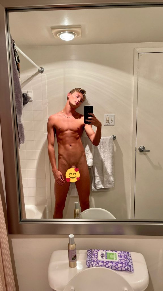Twinks of the day | Daily Dudes @ Dude Dump