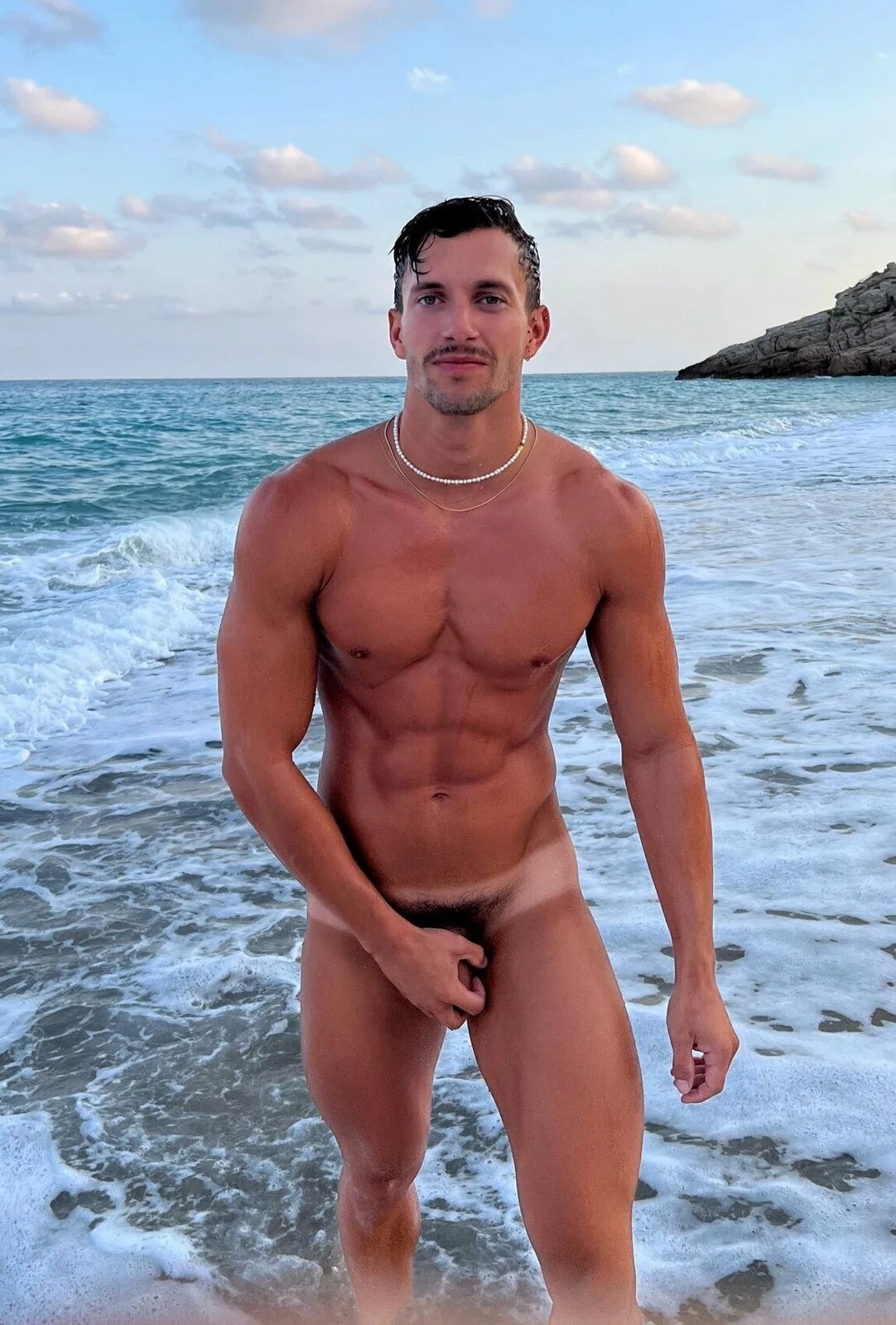 Want Some Sexy Eric Romaguera Butt Pics And More? | Daily Dudes @ Dude Dump