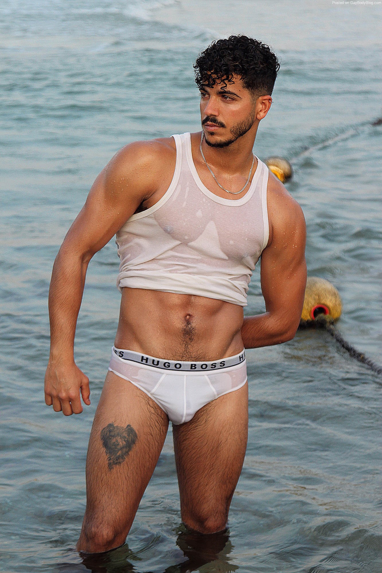 Ayal Mazaki Looks Good In His Underwear! - Gay Porn Blog Network - Nude Men  Posted Free Daily